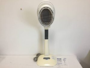 オムロン OMRON 赤外線治療器 HIR-225 温熱効果 家庭用 健康器具 ヘルスケア 中古 動作品
