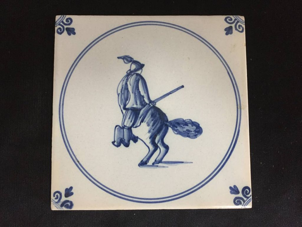 神奈川県大和市アンティークタイルのリサイクルショップ出張買取  