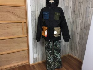 AIR TO GROUND やっつけ A SEVEN デサント スノーボードウェアメンズM